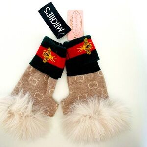 Mitchie's Embroidered Bee Fingerless Gloves